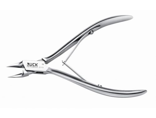 RUCK INSTRUMENTS CORNER CLIPPERS / 18MM FINE / POINTED