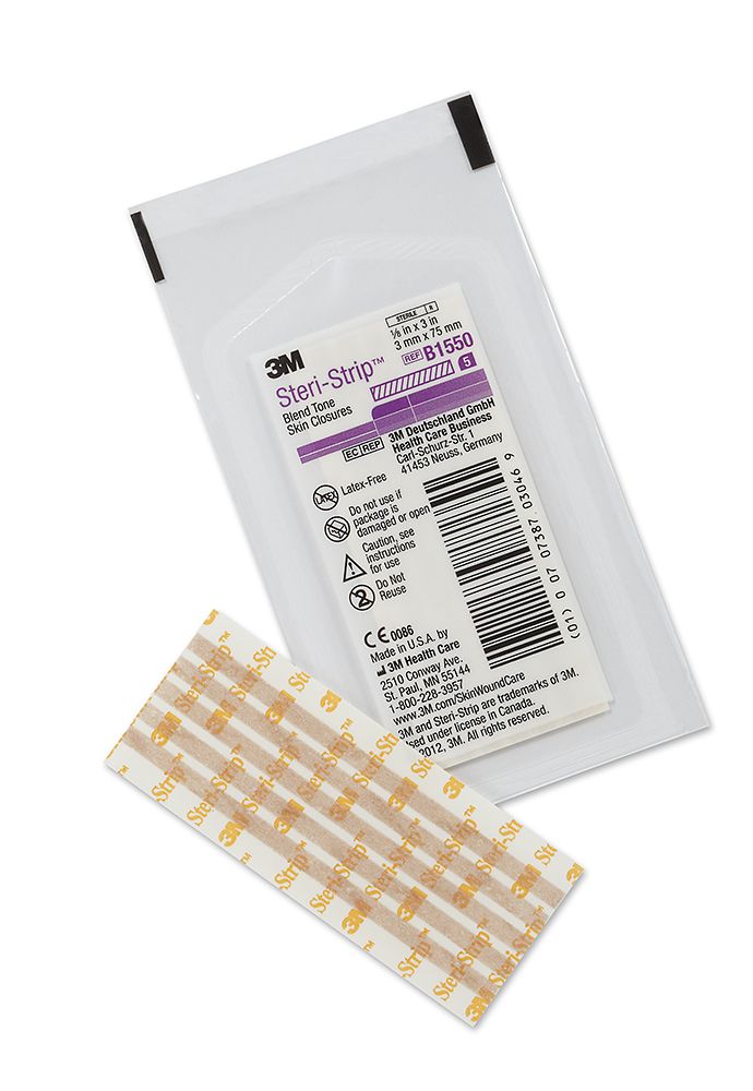 3M STERI-STRIP™ ADHESIVE SKIN CLOSURES / REINFORCED photo