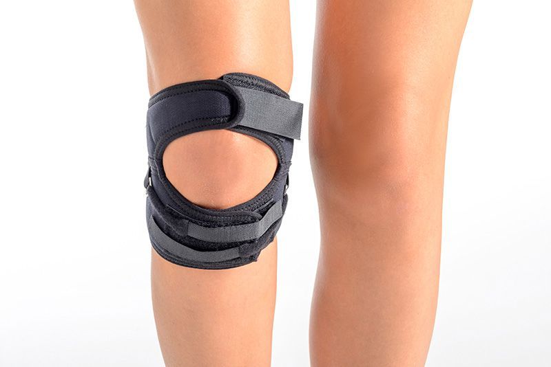 ORTHOLIFE GENUCARE KNEE JUMPER WITH PATELLA TENDON STRAP photo