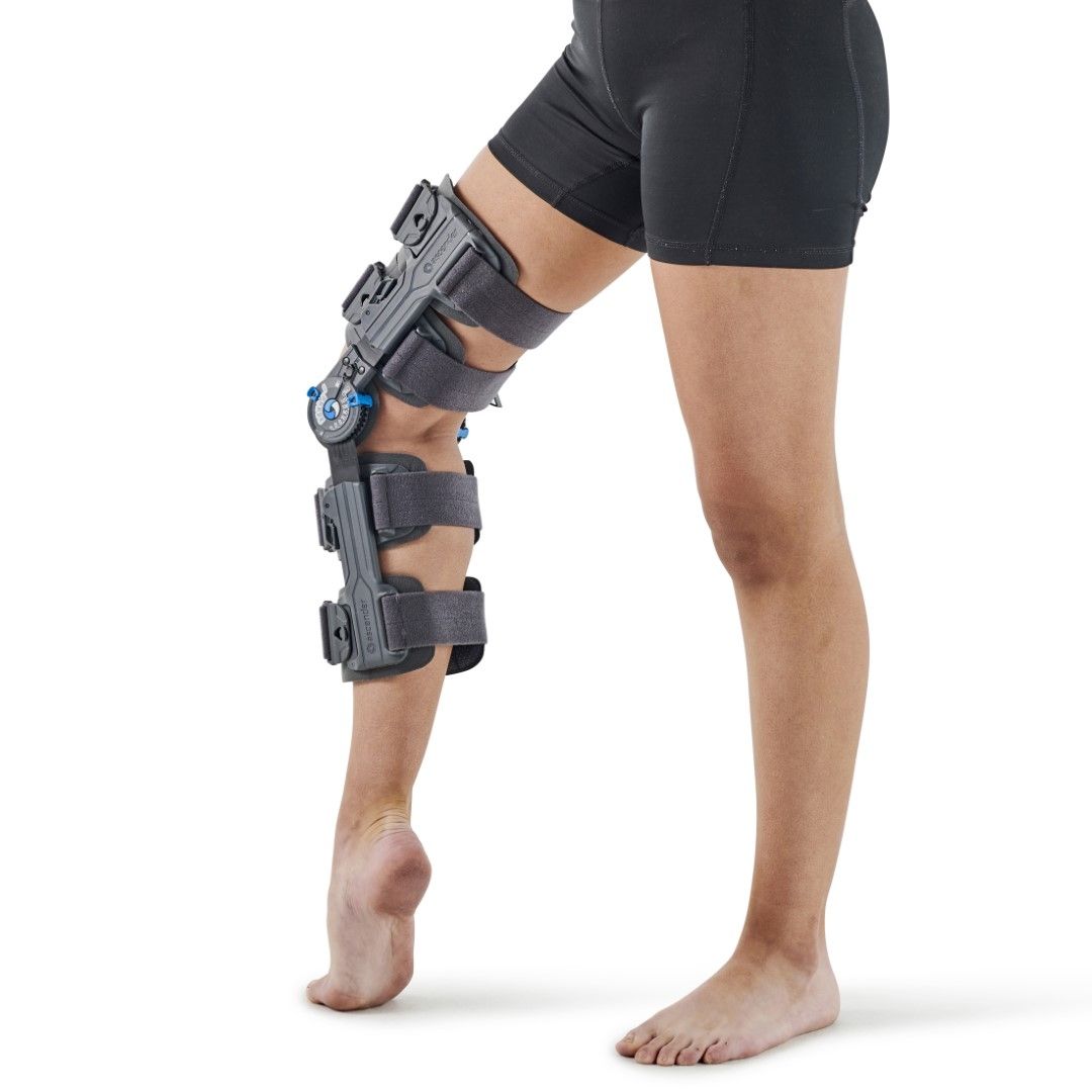 ORTHOLIFE ASCENDER ROM KNEE BRACE  photo