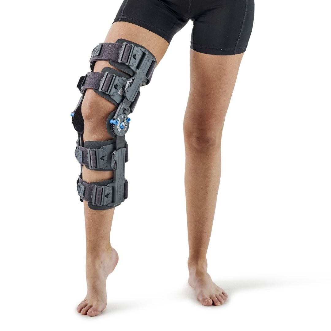 ORTHOLIFE ASCENDER ROM KNEE BRACE  photo