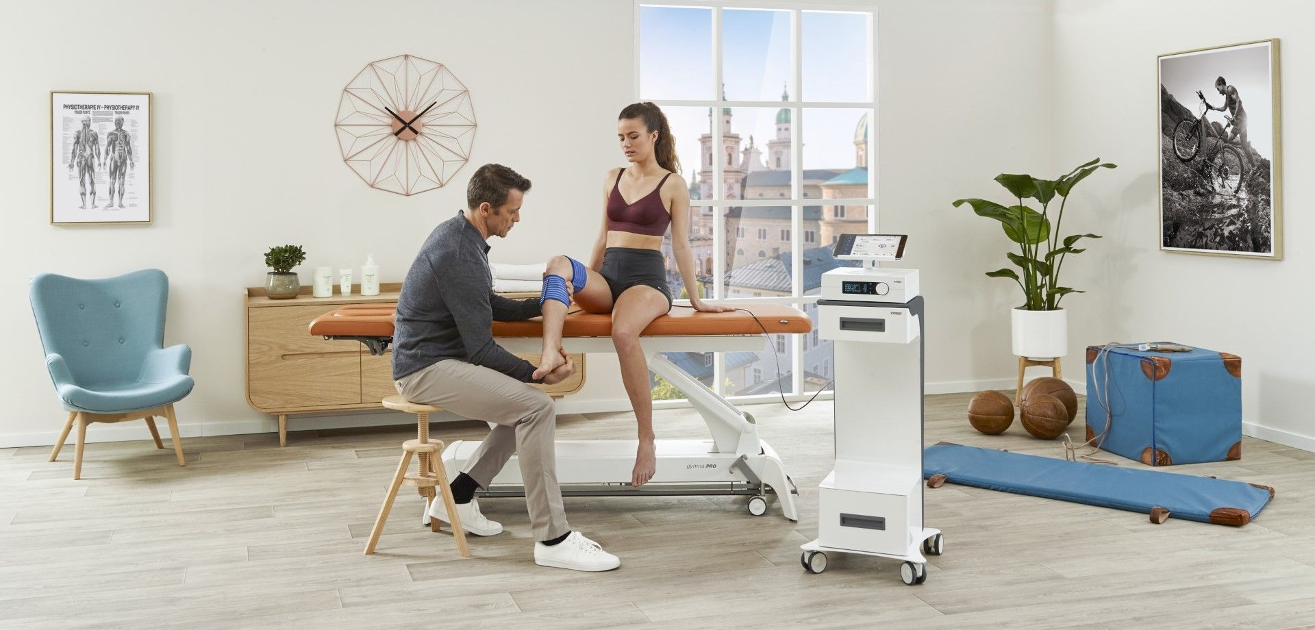 GYMNA CARE 300 TECAR THERAPY / INCLUDING FREE UNIPOLAR KIT & 2ND KIT OF CHOICE photo