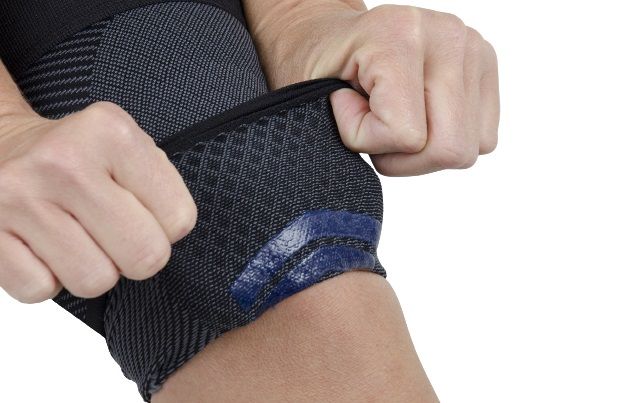 OS1 KNEE SLEEVE / BLACK photo