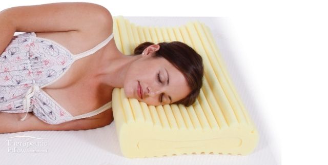 COMPLETE SLEEPRRR TRADITIONAL DELUXE FOAM PILLOW / YELLOW photo