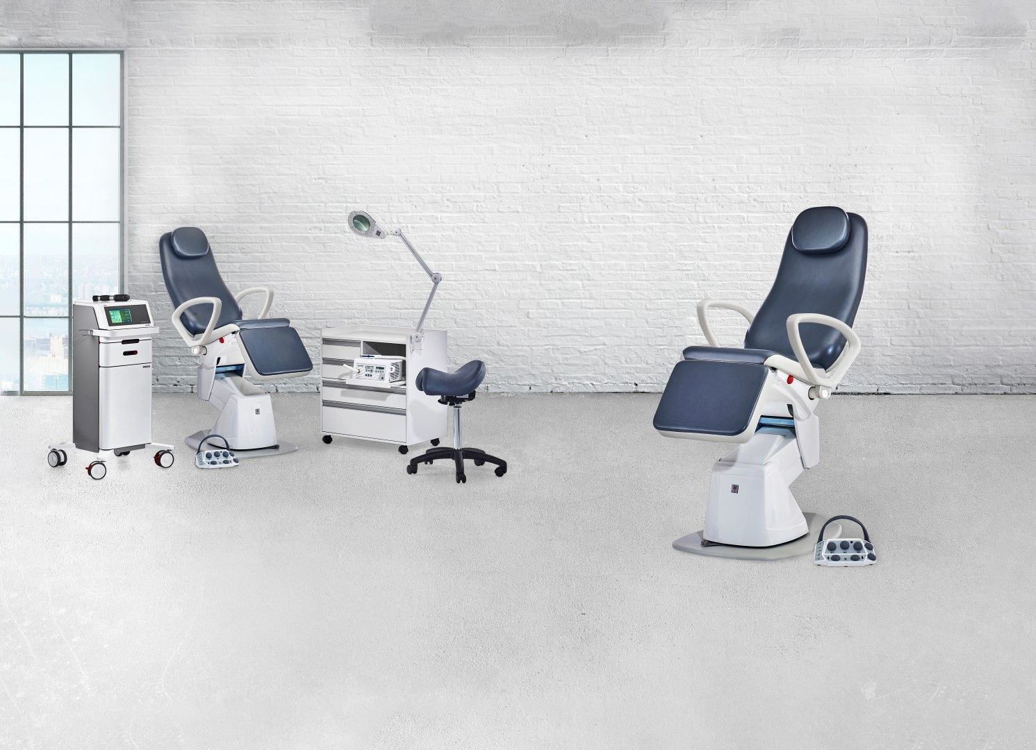 PLEION X PODIATRY CHAIR photo