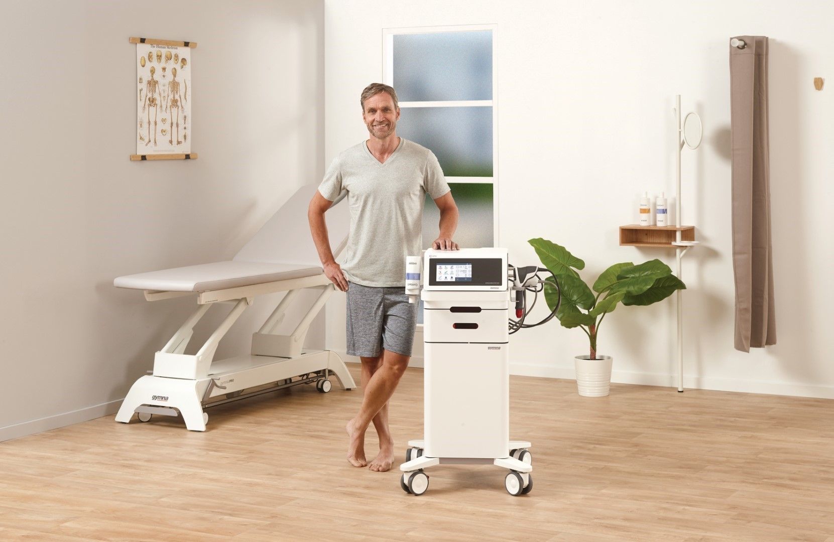 GYMNA SHOCKMASTER 500 PRO ESWT SHOCKWAVE/ INCLUDING 5.0 MILLION SHOCKS & 3X FREE APPLICATORS photo