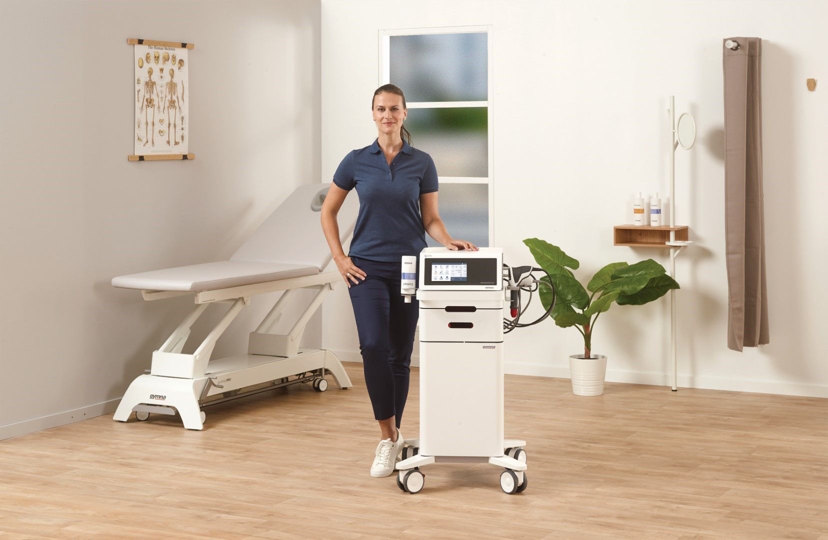 GYMNA SHOCKMASTER 500 PRO ESWT SHOCKWAVE/ INCLUDING 5.0 MILLION SHOCKS & 3X FREE APPLICATORS photo