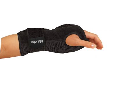 MUELLER NIGHT SUPPORT WRIST BRACE / UNIVERSAL